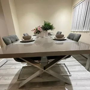 Big 3 Bedroom London House With 2 Bathroom Apartment Plumstead (Greater London)